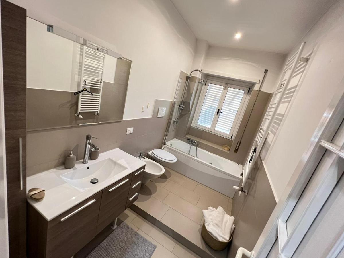 Js Appartament Luxury Roma Ngoại thất bức ảnh
